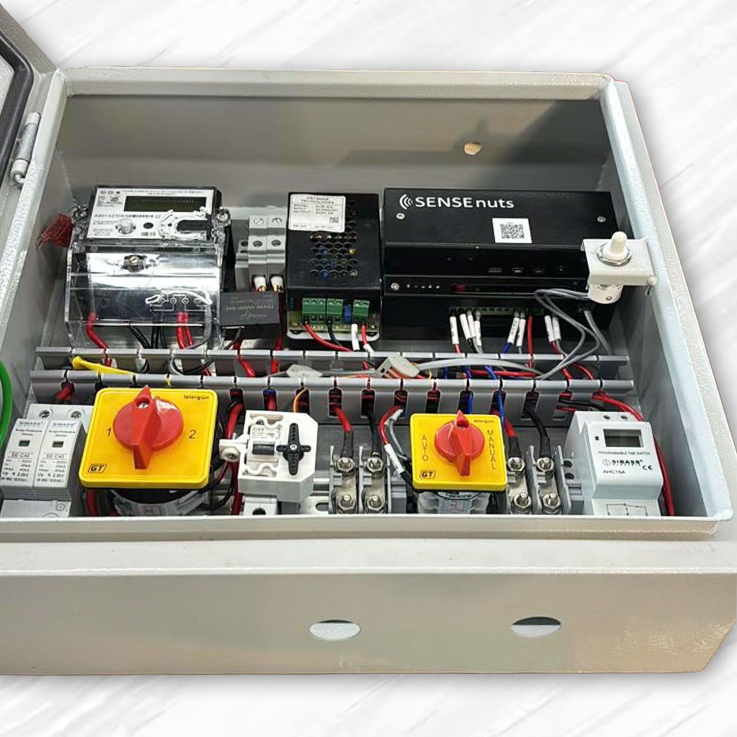 STREET LIGHT CONTROLLER